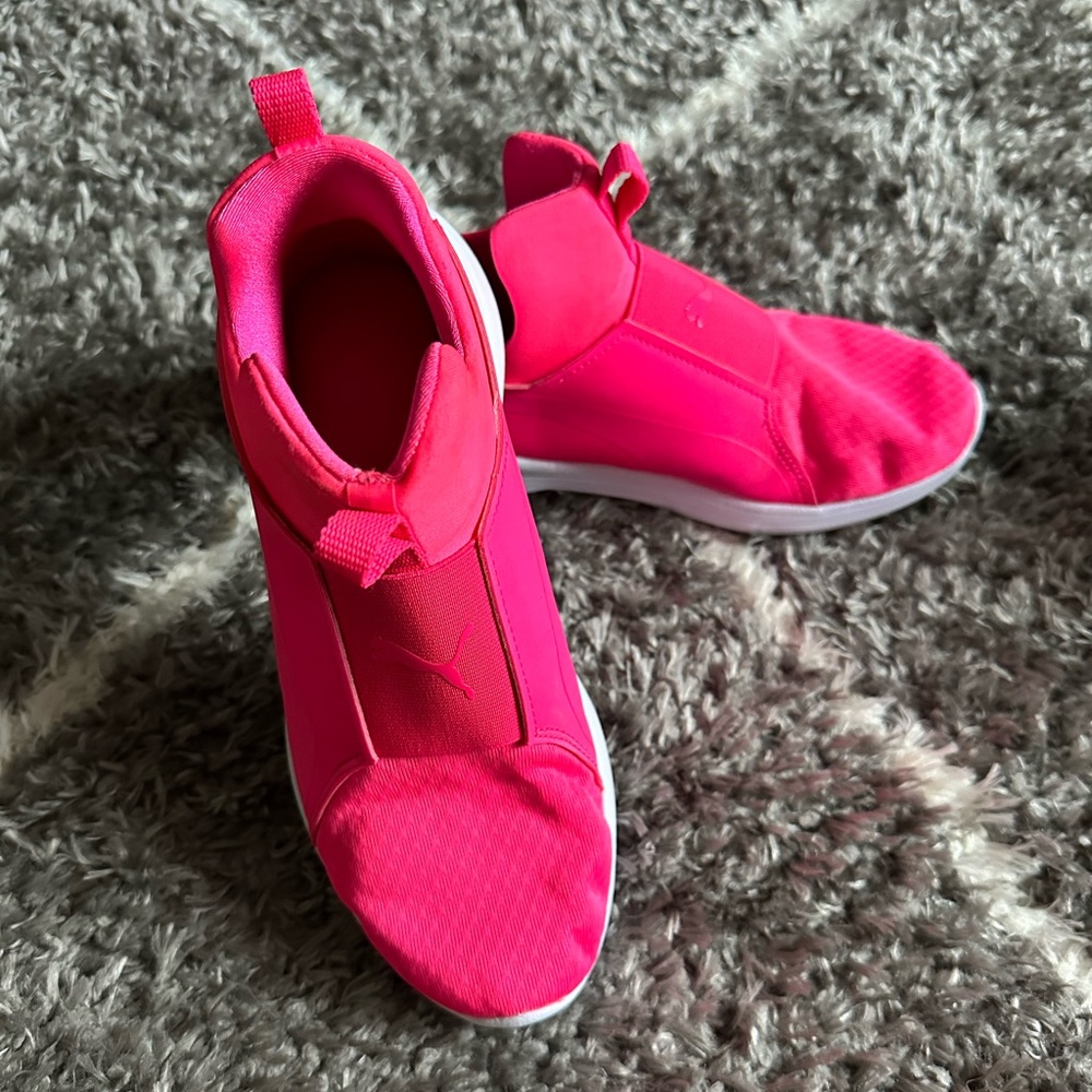 Neon pink puma tennis shoes